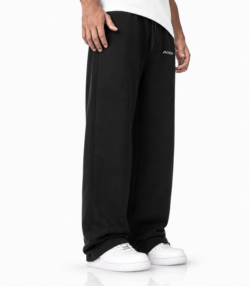 BLACK SWEATPANTS