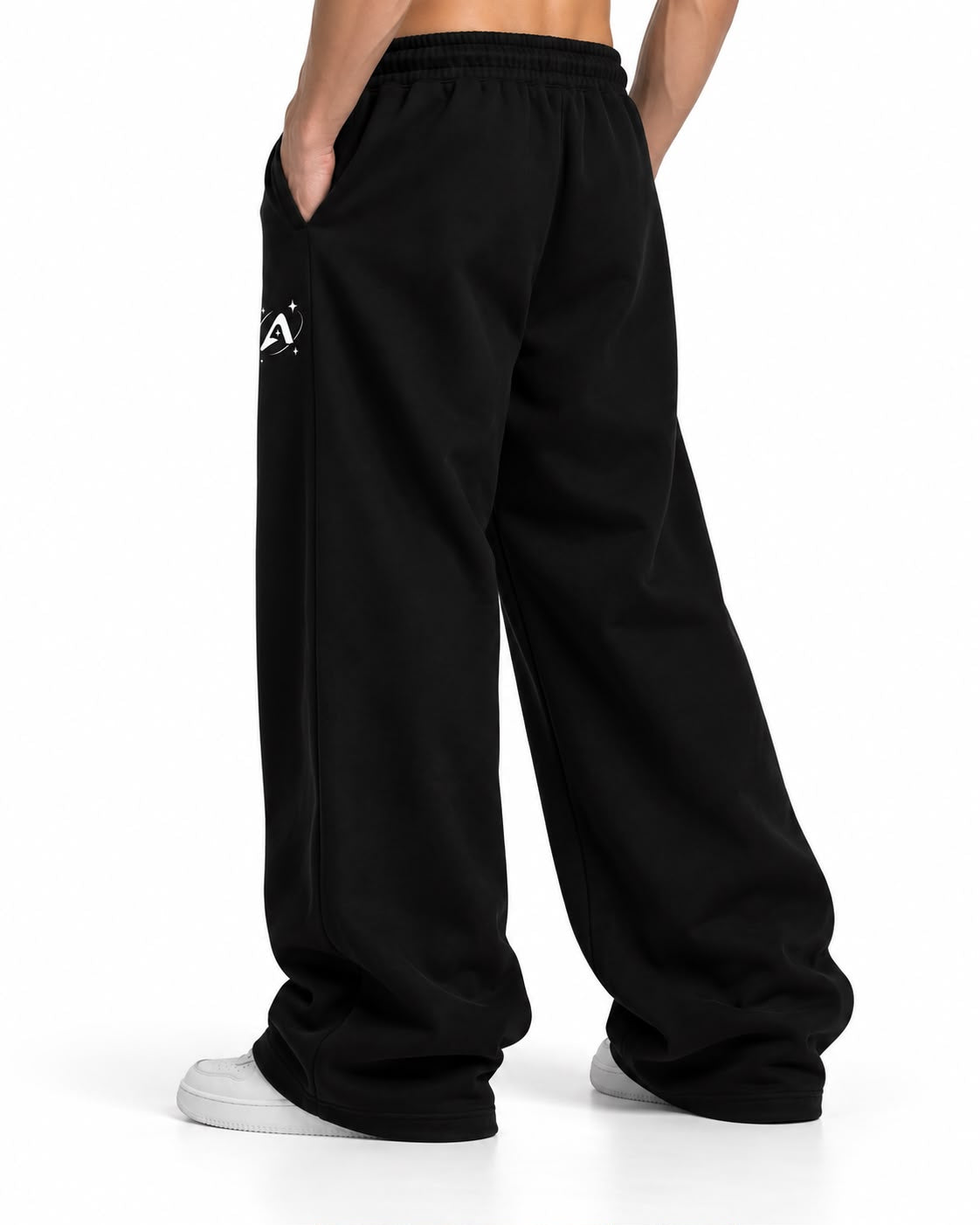BLACK JOGGERS